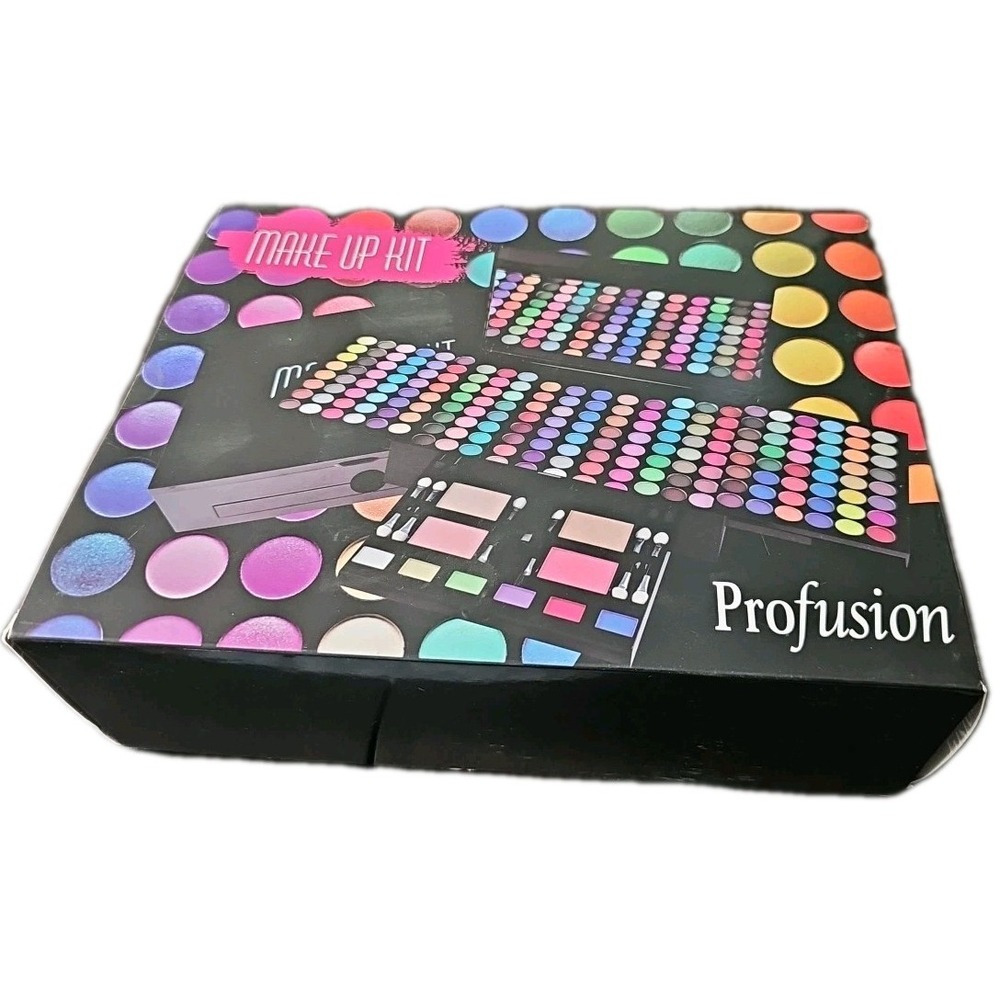 Profusion 180+ Color Eyeshadow Blush Makeup Kit Palette with Legs P-226 NEW